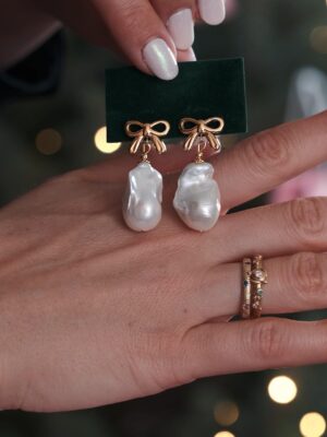 barokiniu perlu auskarai